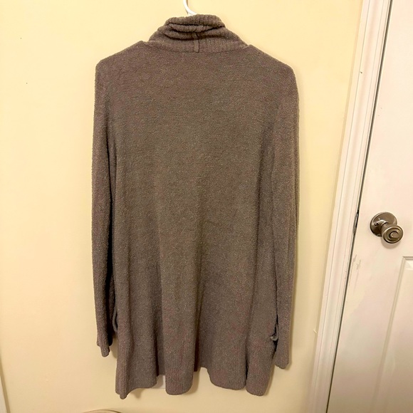 Barefoot Dreams cardigan - Picture 2 of 3